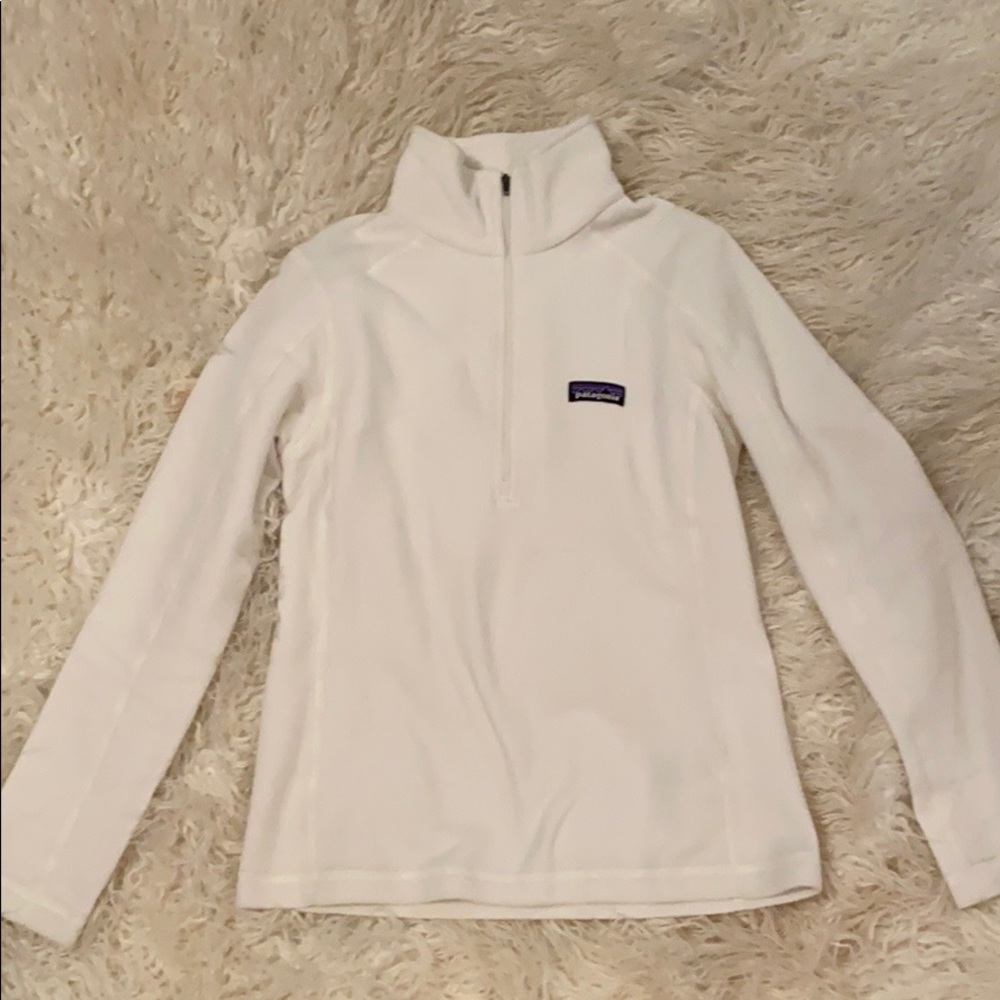 Patagonia quarter zip sweater